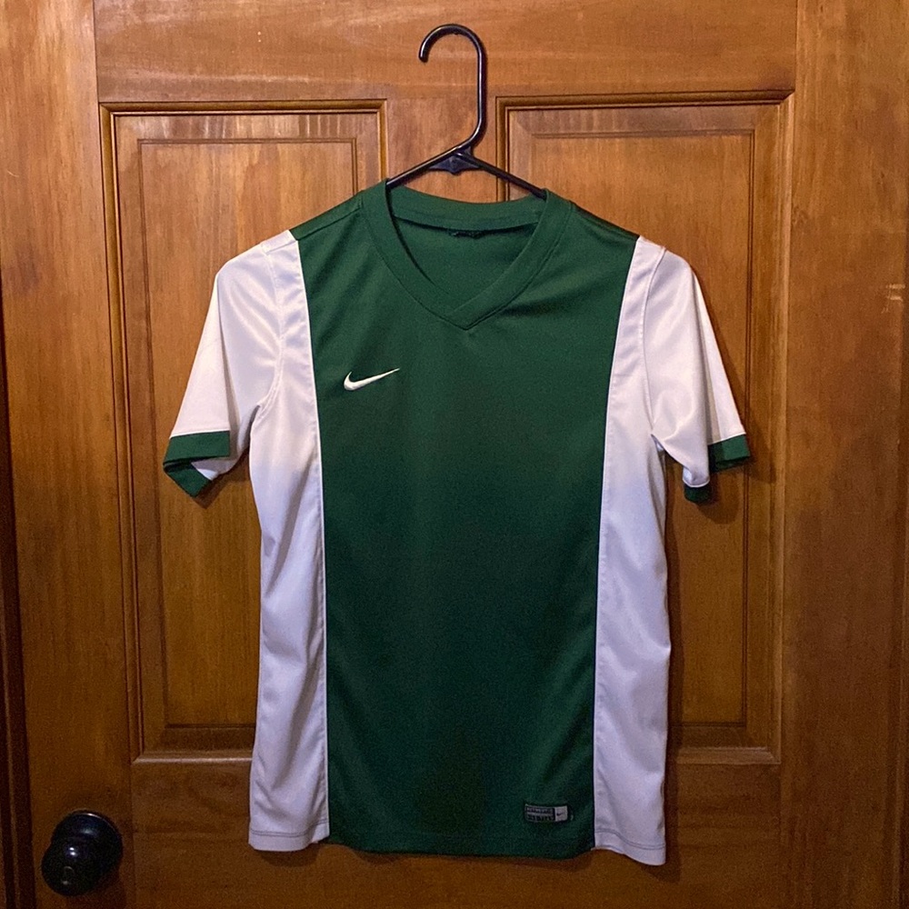 Boys dry fit Nike short sleeve!